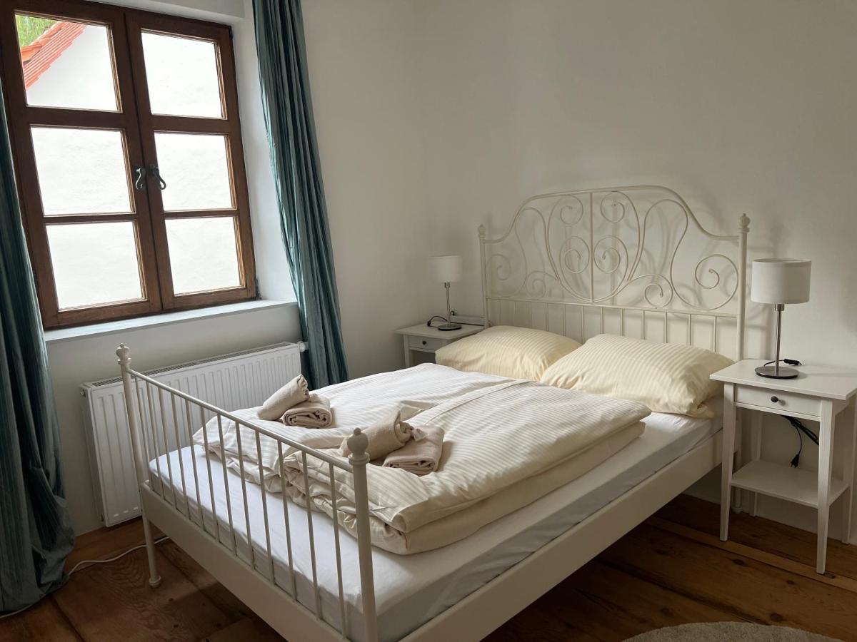 Ferienwohnung Liboria II Wohnen Im Denkmal Augsburgs Exterior foto