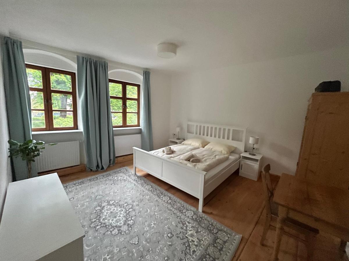 Ferienwohnung Liboria II Wohnen Im Denkmal Augsburgs Exterior foto