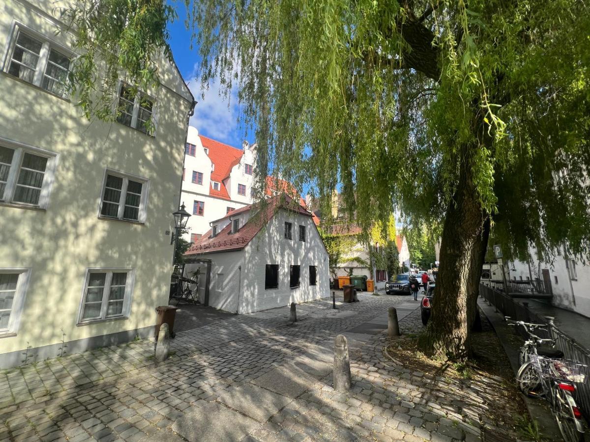 Ferienwohnung Liboria II Wohnen Im Denkmal Augsburgs Exterior foto